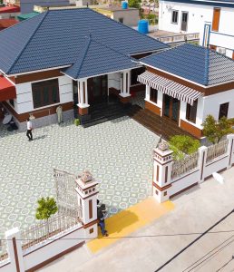 Mẫu công trình sử dụng 100% cửa nhôm Euroview màu vân gỗ trắc ở Thái Bình
