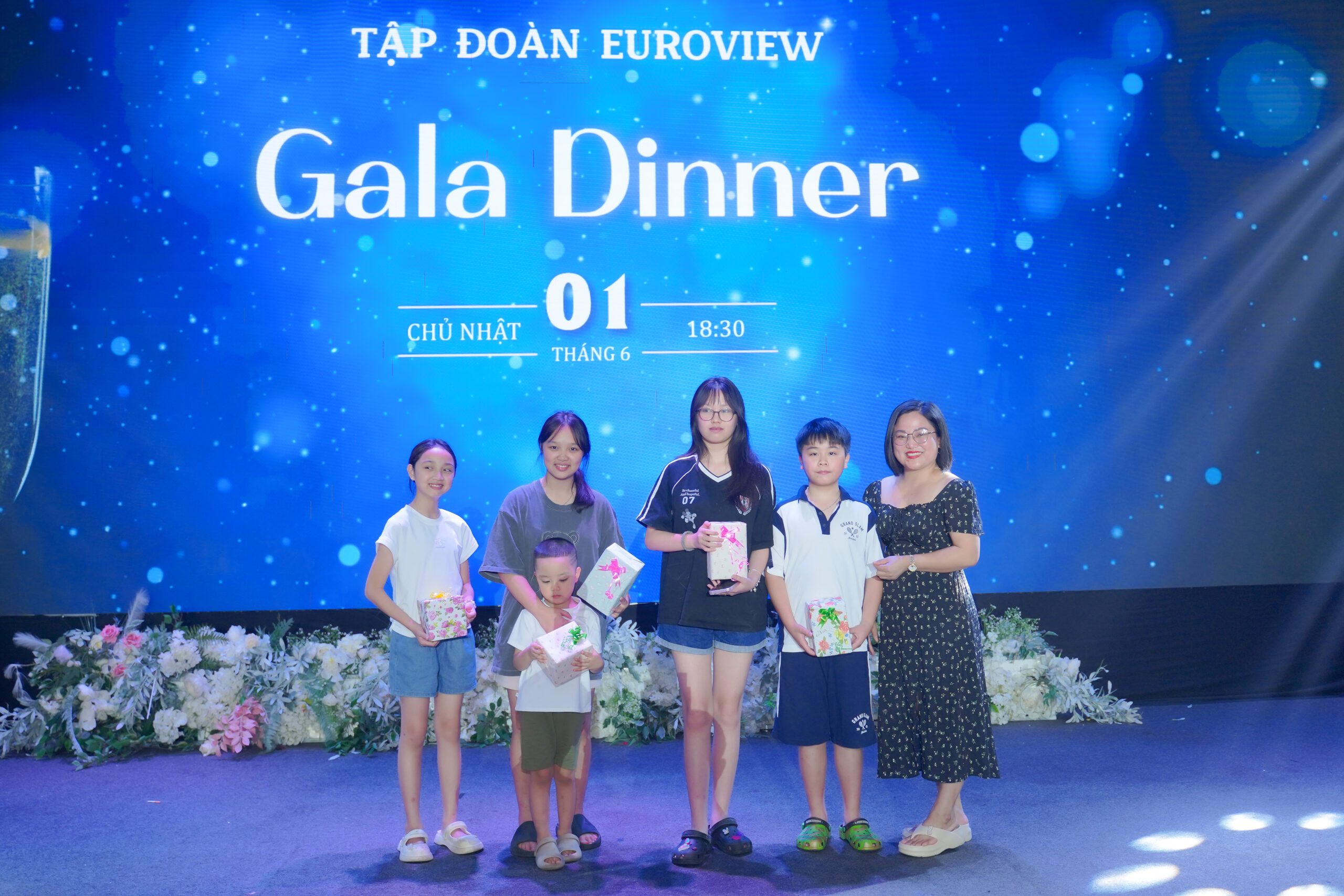 Tập đoàn Euroview tổ chức du lịch 3N2Đ tại Hạ Long hè 2025